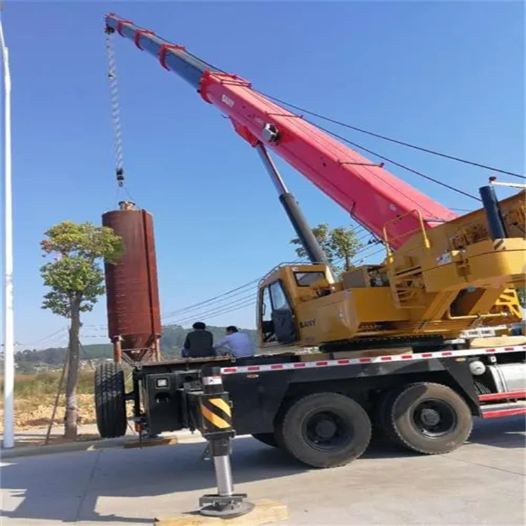 宛城专业吊车租赁多少钱