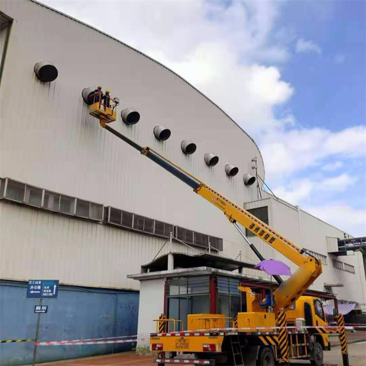 宛城高空作业车出租服务：专业广告牌安装解决方案