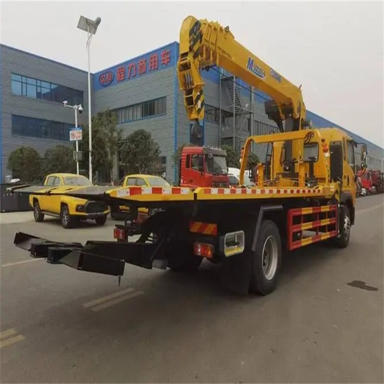 宛城附近小随车吊出租电话，轻松解决搬运烦恼