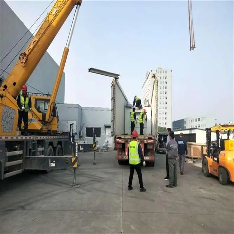 宛城如何找到附近的吊车救援服务