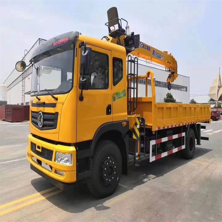 宛城附近找一辆随车吊出租